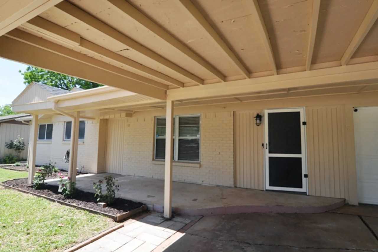 5937 Lalagray Ln - Photo 3 of 17