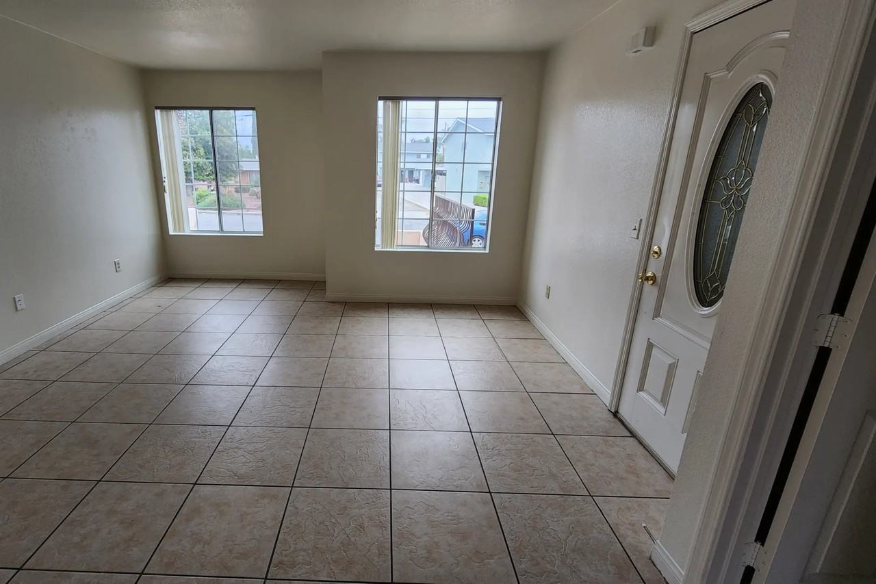 9044 Burma Rd - Photo 3 of 14