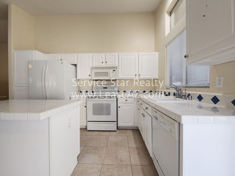 2281 E Derringer Way - Photo 7 of 30