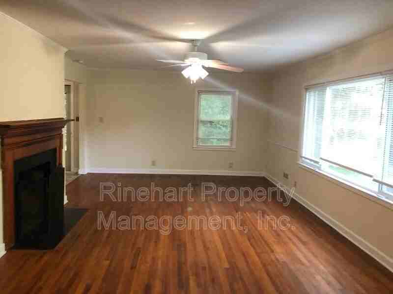 2704 Ridgewood Ln - Photo 2 of 24