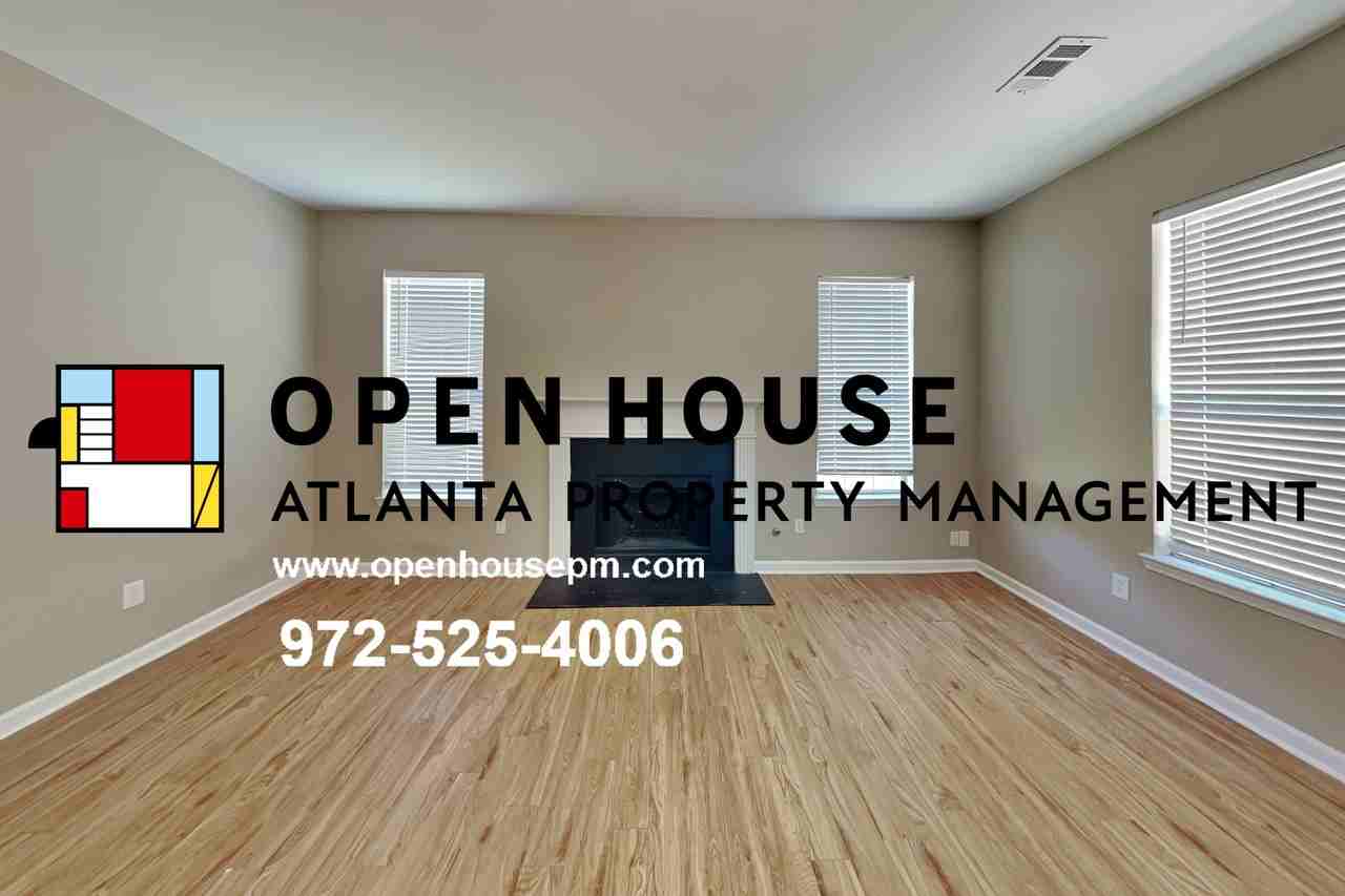 7005 Greenfield Ln - Photo 2 of 19