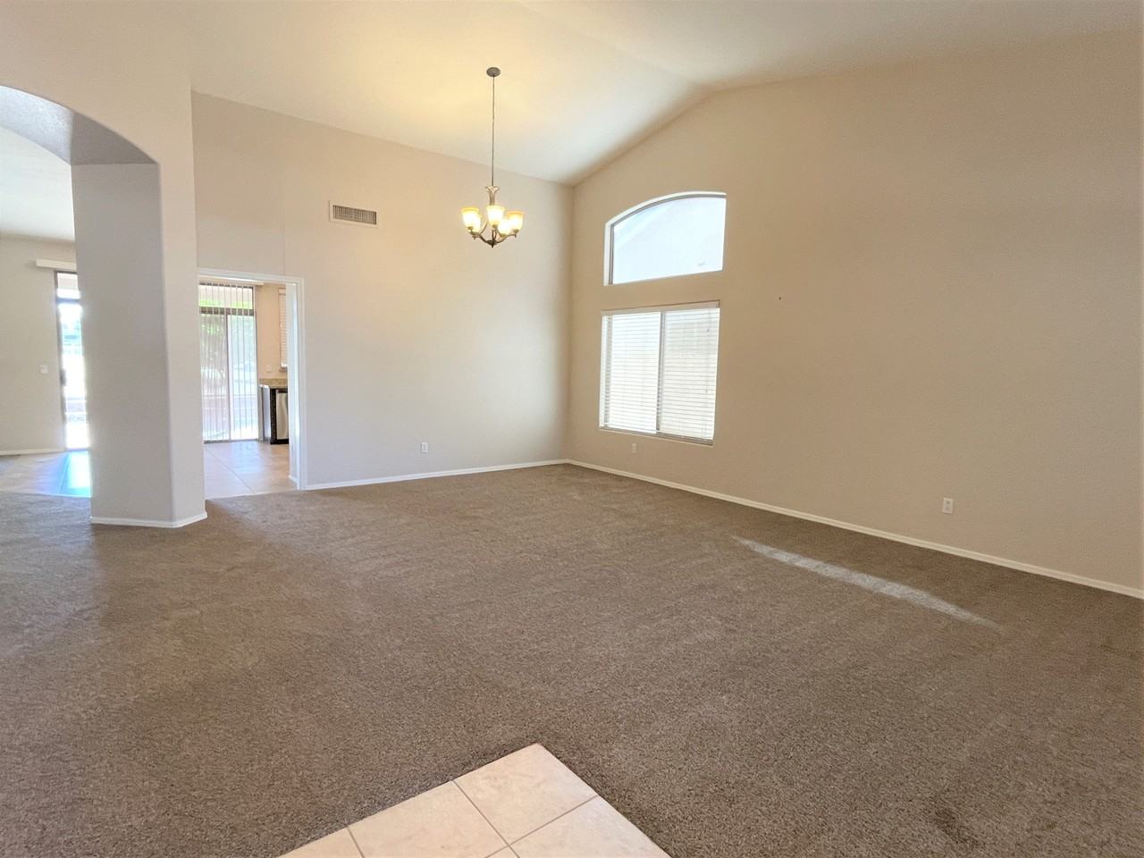 1121 S Western Skies Dr - Photo 2 of 27