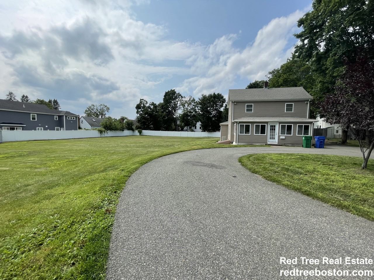 33 Mague Ave - Photo 2 of 21