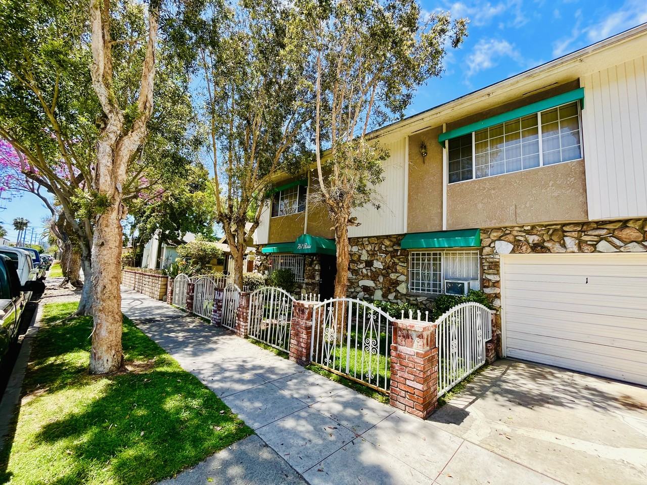 761 Rose Ave. - Photo 2 of 3