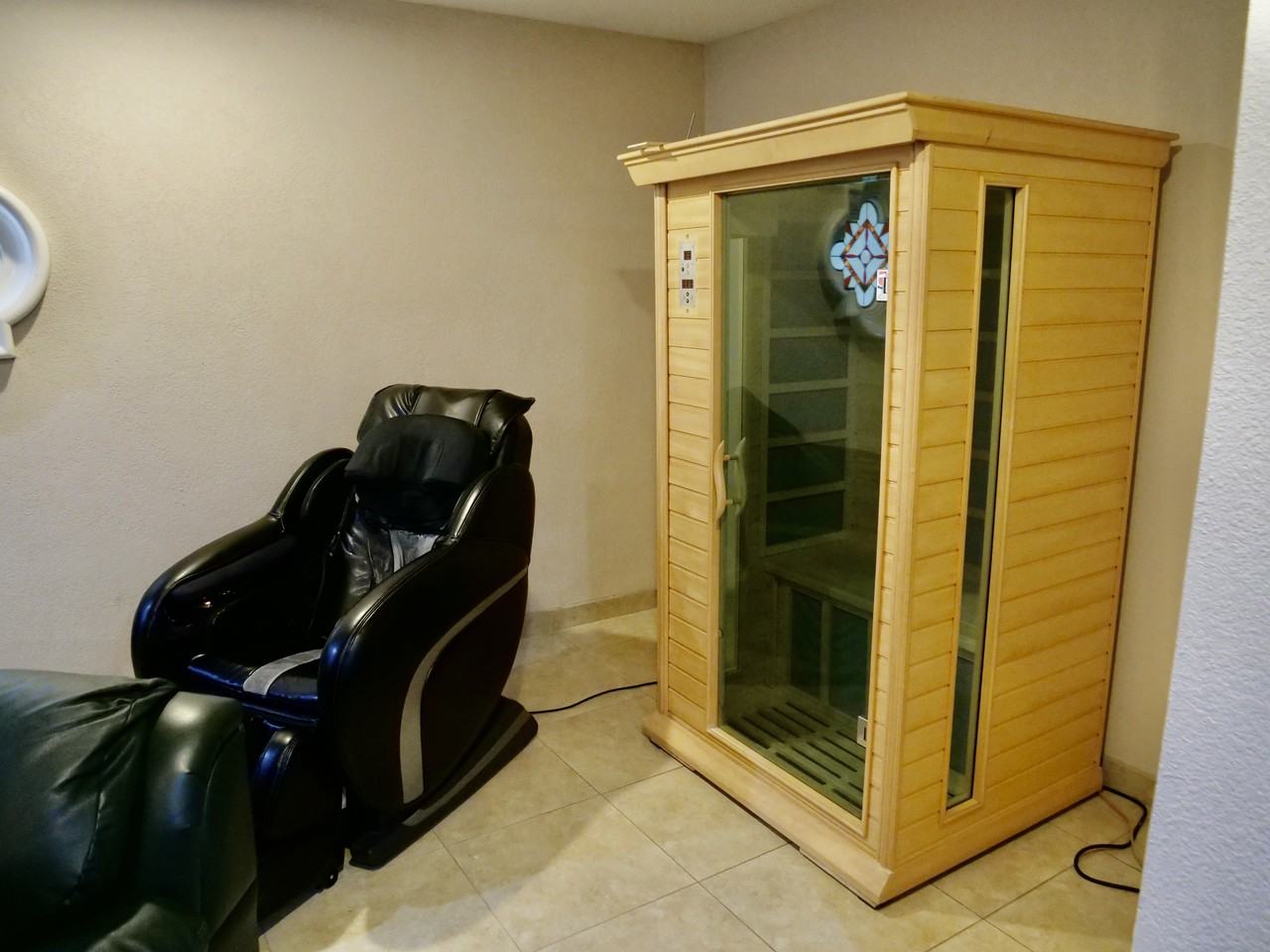 4231 W Paradise Ln #NA - Photo 2 of 38