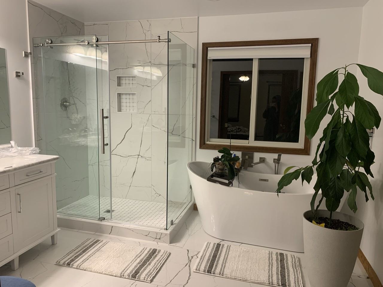 3027 Silverbrook Dr #NA - Photo 2 of 20