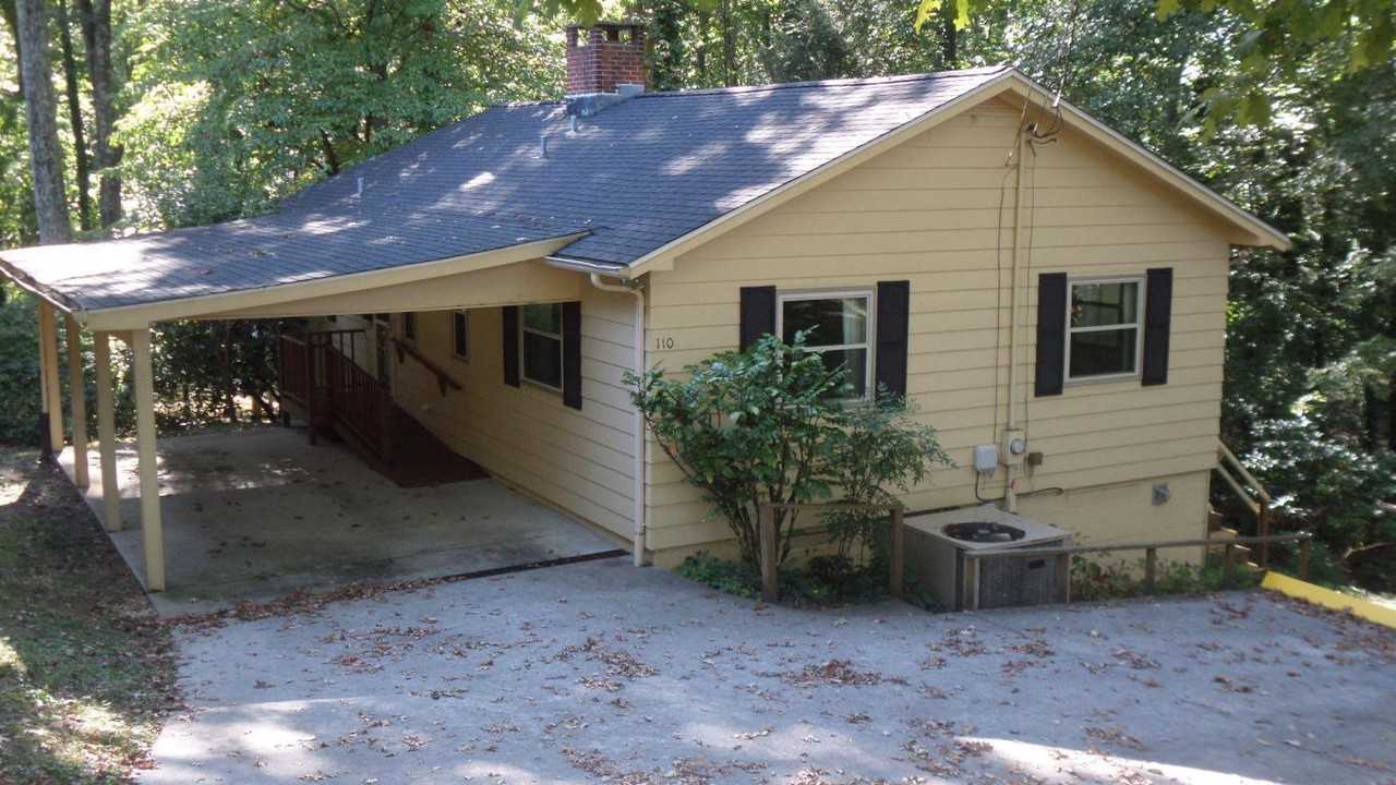 110 Chatham Ln #1