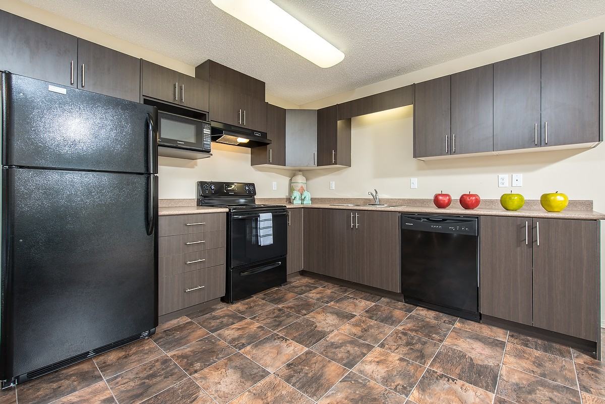 MacTaggart Place Apartments 5872 5872 Mullen Place, Edmonton, AB