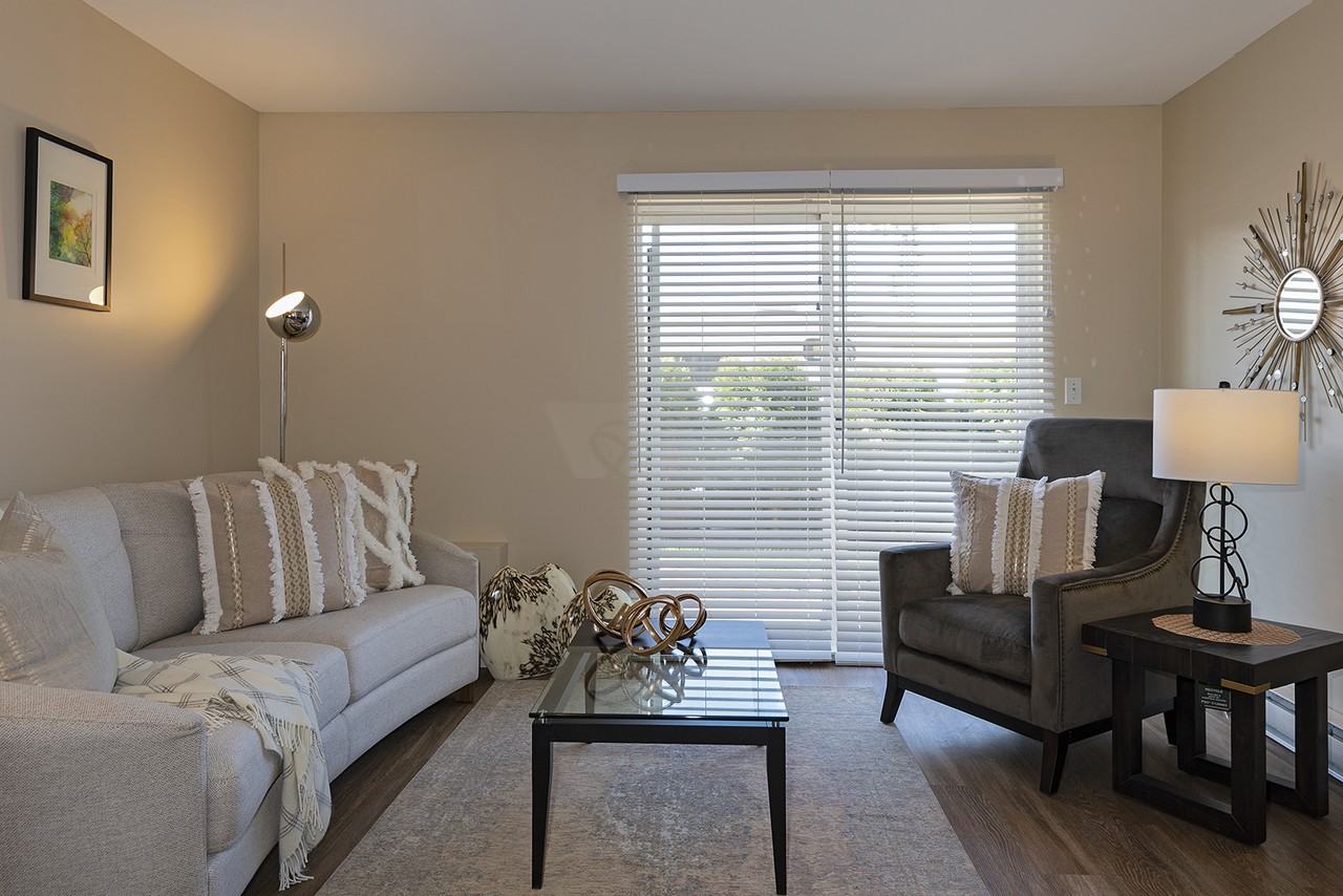 North Kamloops Apts - Photo 6 of 14