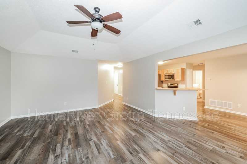 6983 Manslick Rd - Photo 3 of 20