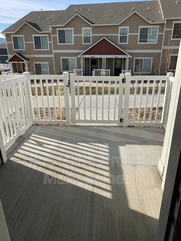 2178 Phillips Aly - Photo 3 of 17