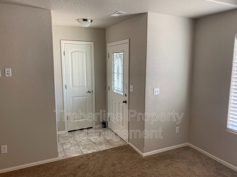 2178 Phillips Aly - Photo 5 of 17