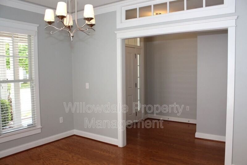 107 Bridgegate Dr - Photo 3 of 29