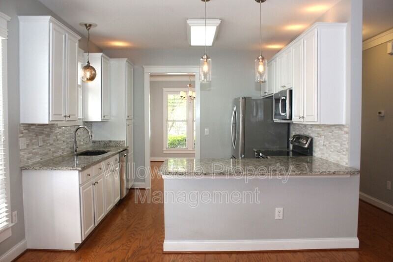107 Bridgegate Dr - Photo 4 of 29
