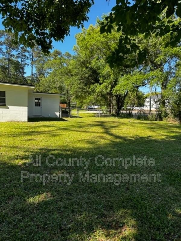 6004 Marsha Dr - Photo 5 of 30