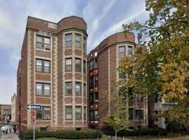 featured image of Commonwealth Ave #9