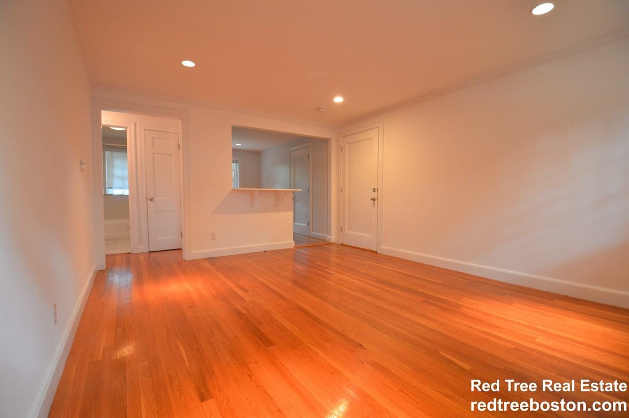 67 Wyman St #4 - Photo 2 of 17