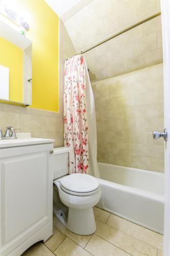 82 Pacific Ave #3 - Photo 2 of 11