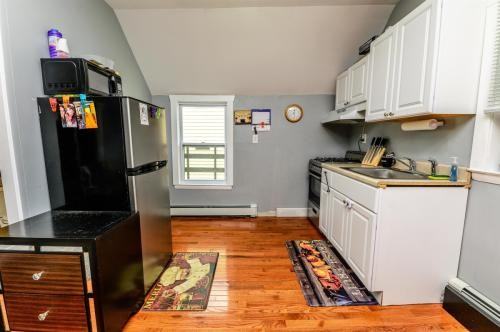 82 Pacific Ave #3 - Photo 3 of 11