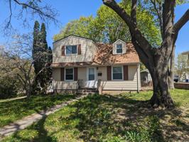 featured image of 3318 Carolina Ave #1