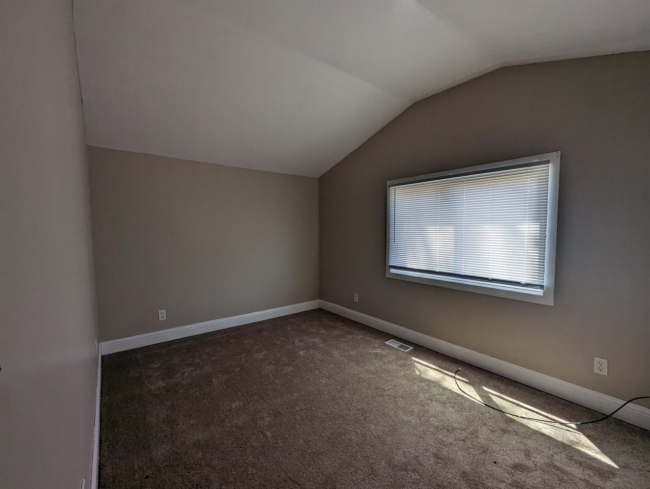 3318 Carolina Ave #1 - Photo 7 of 10