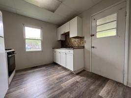 featured image of 827 W Virginia Ave #2