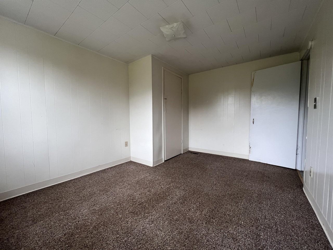 827 W Virginia Ave #2 - Photo 6 of 17