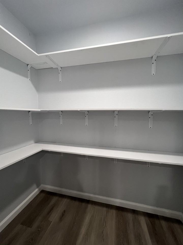 2811 Tisinger Ave #1 - Photo 5 of 10