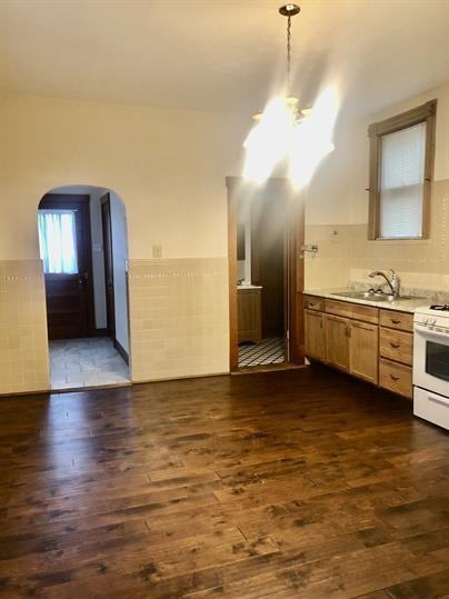 5312 Shaw Ave - Photo 3 of 21