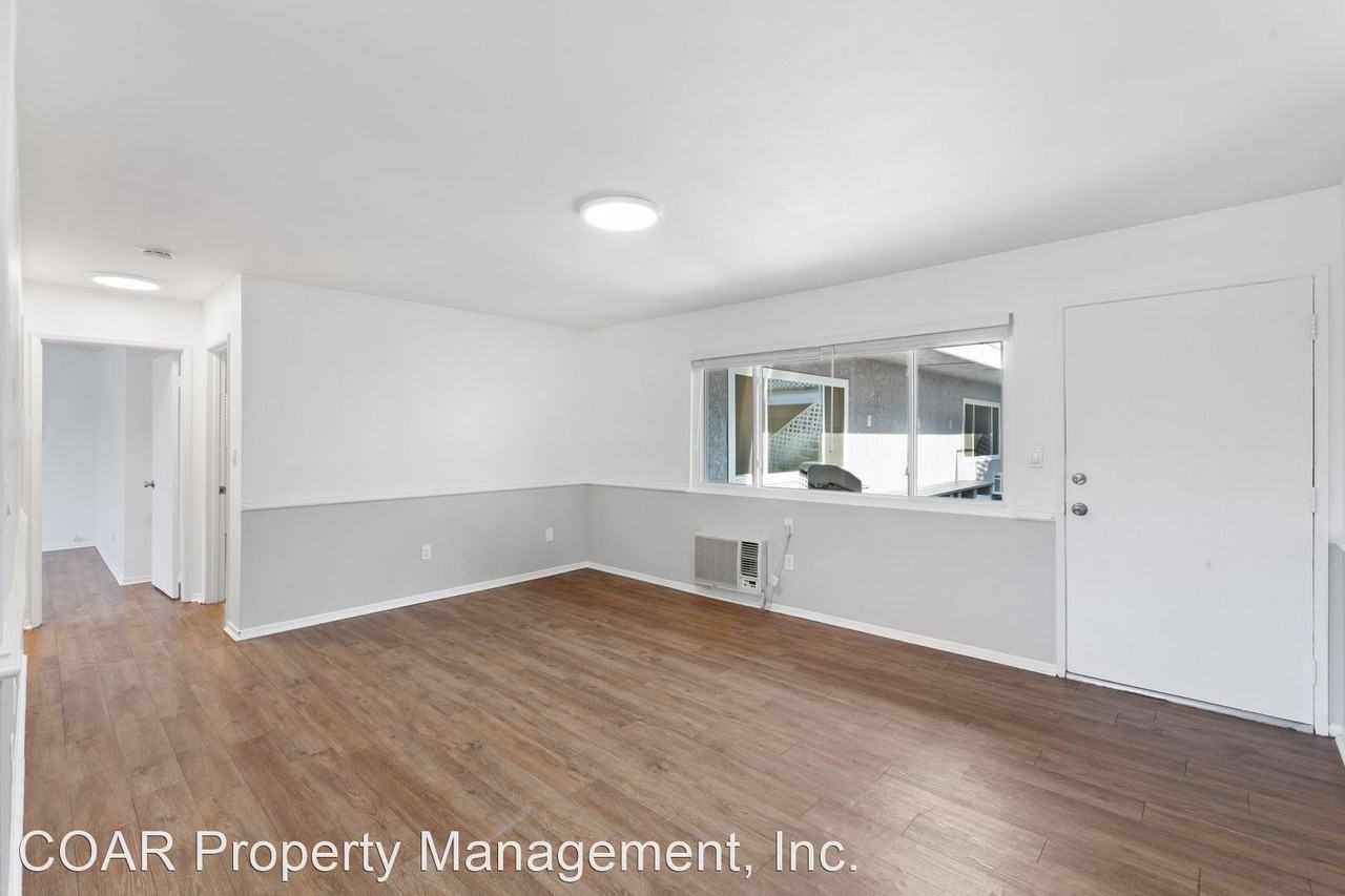 900 Loma Avenue - Photo 3 of 6