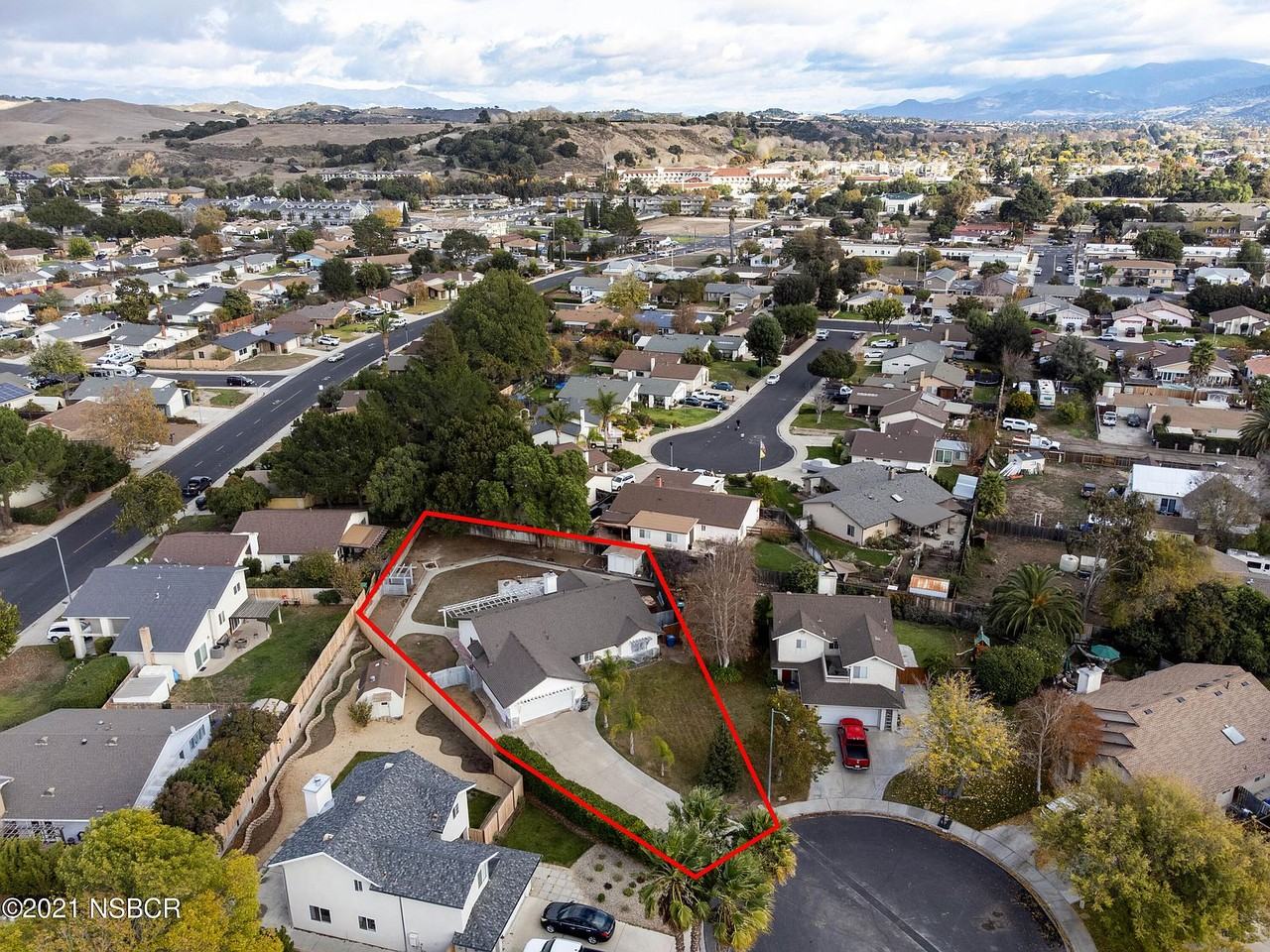 207 Menlo Dr #NA - Photo 2 of 11