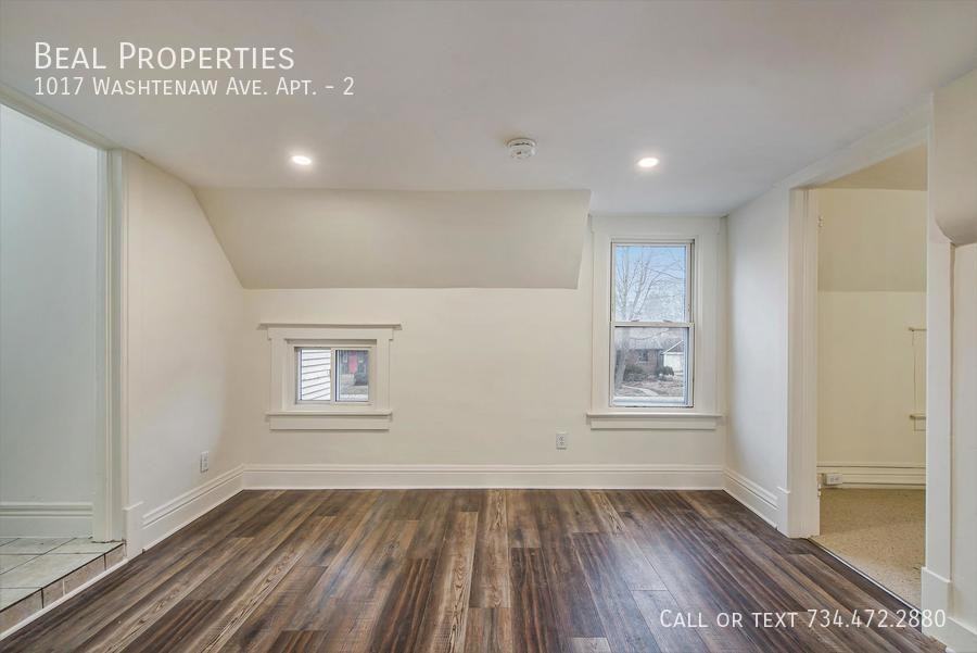 1017 Washtenaw Rd #2 - Photo 7 of 16