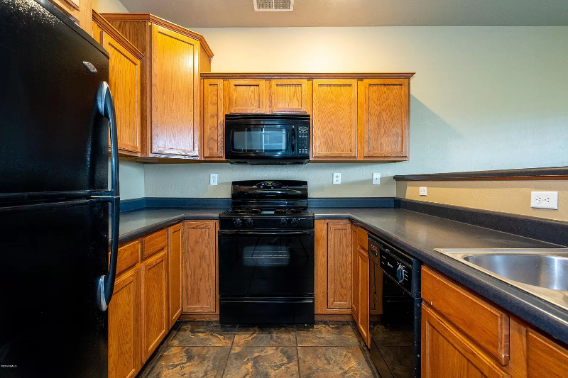 1284 E Makayla Way - Photo 4 of 22