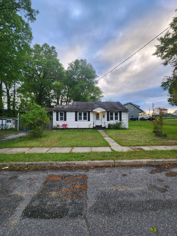 116 Lakewood Ave - Photo 2 of 27