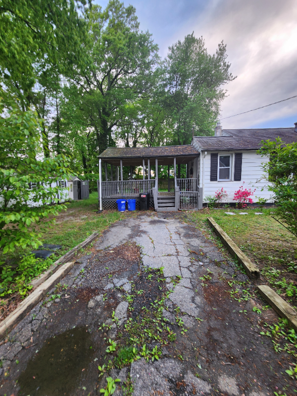 116 Lakewood Ave - Photo 3 of 27