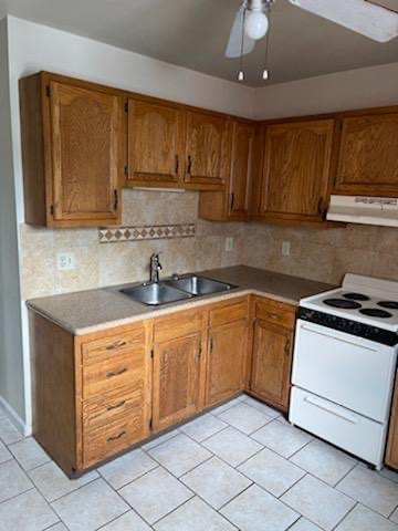 502 Penn Ave #2ndFL - Photo 3 of 9