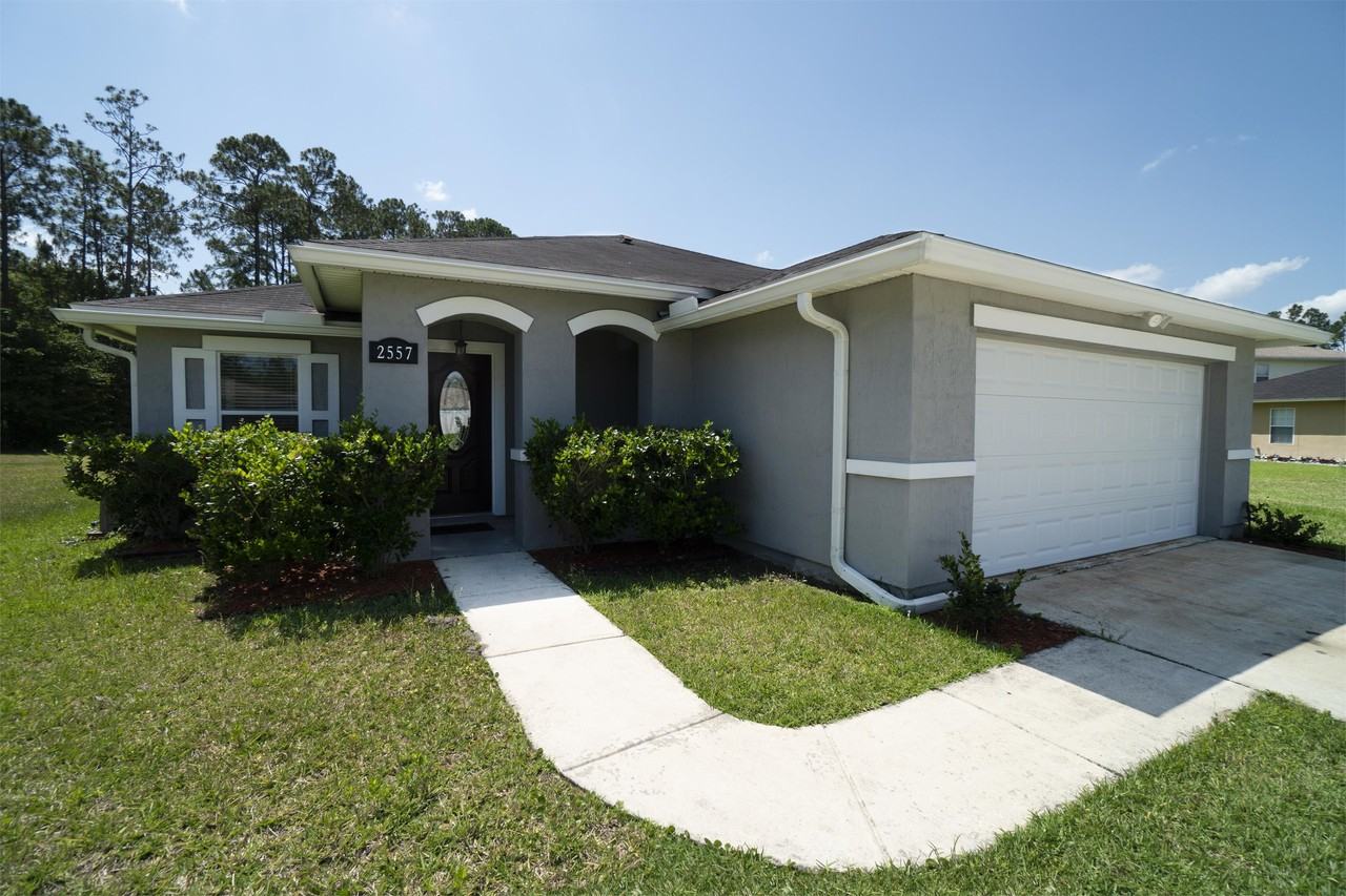 2557 Reagan Lakes Ln #1 - Photo 4 of 33