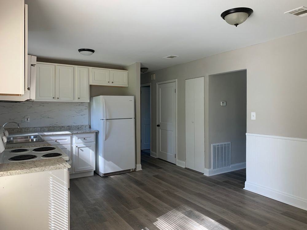 3664 Crosby Dr Nw - Photo 2 of 13