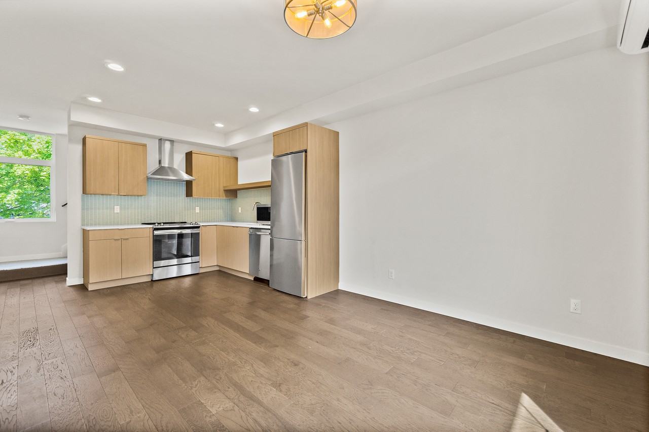 4722C 31st Ave S #C - Photo 3 of 15