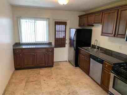 48574863.5 Narragansett Ave Apartments in Point Loma Heights, San