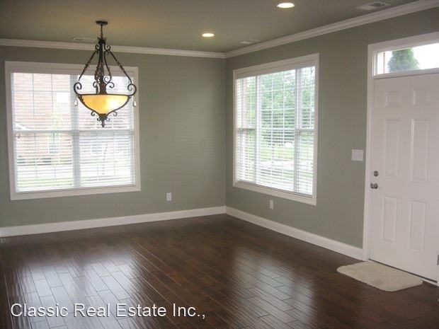 3230 Beacon St - Photo 2 of 37