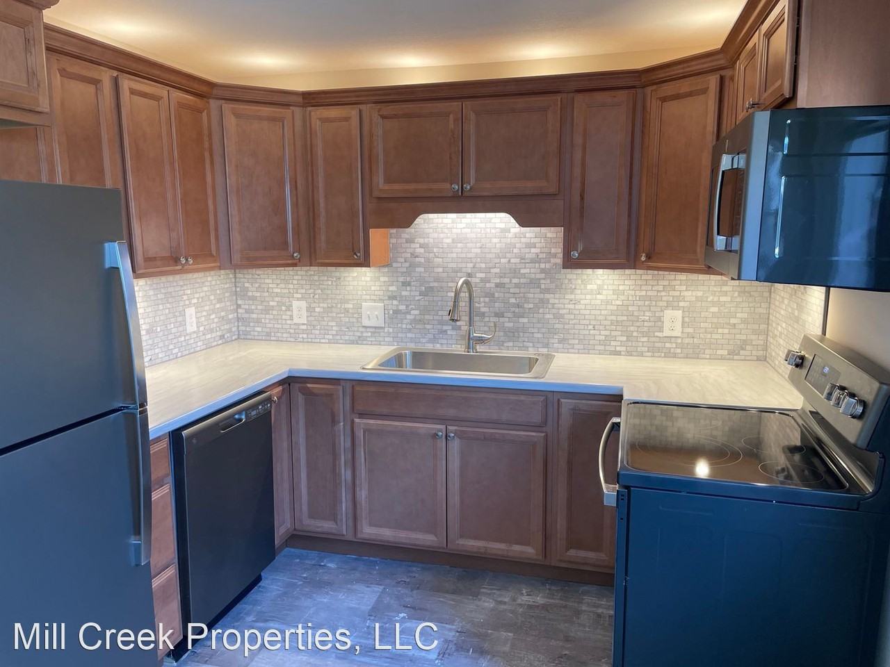 505, 507 7th Ave - Photo 2 of 8