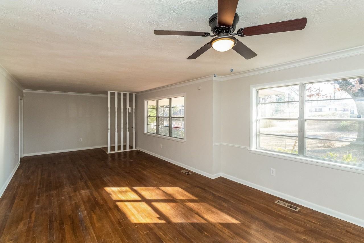 922 Bluebird Rd - Photo 2 of 17