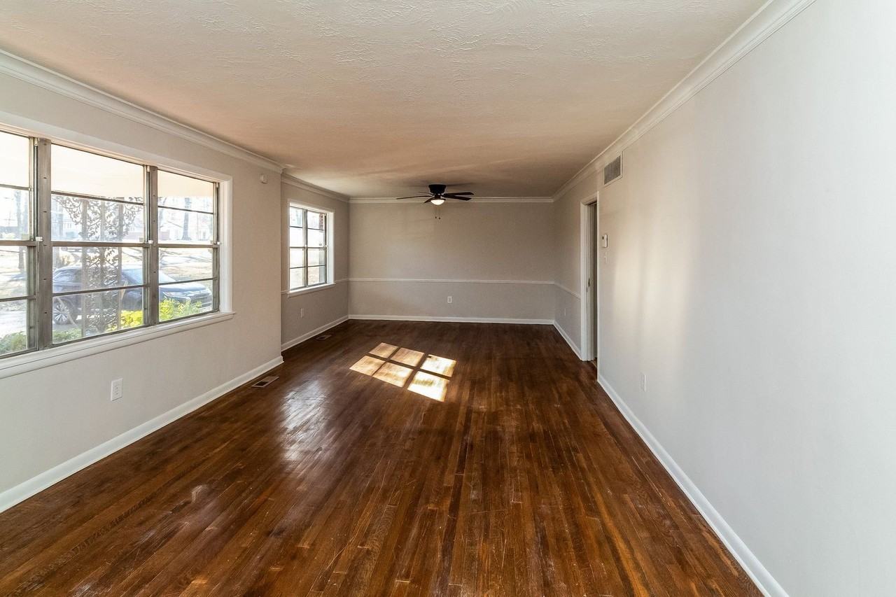 922 Bluebird Rd - Photo 3 of 17