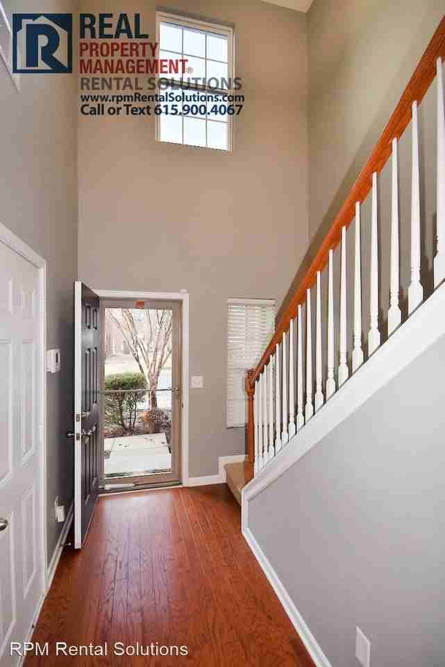 1308 Crown Point Pl - Photo 3 of 23