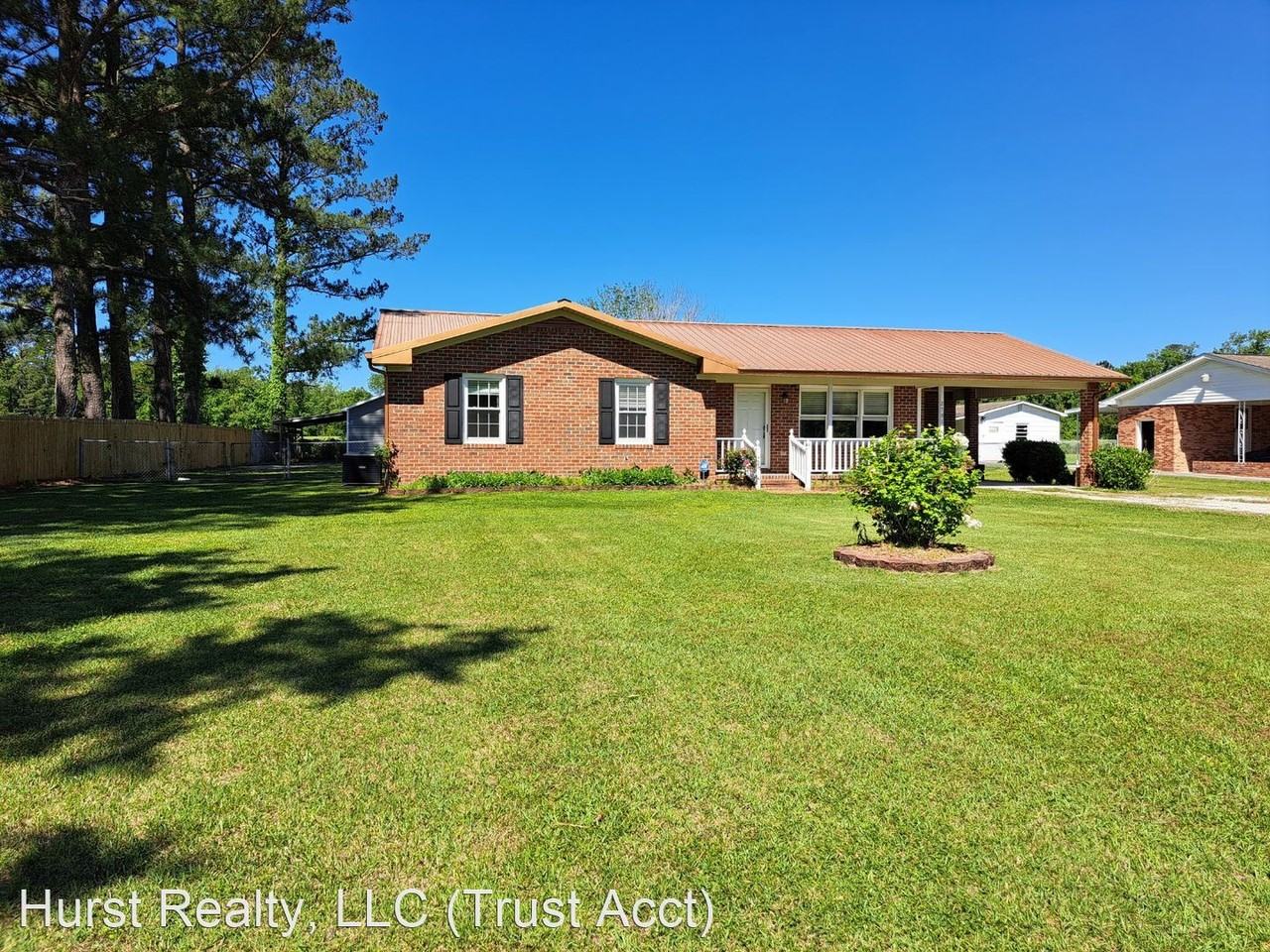 2561 Belgrade Swansboro Rd - Photo 2 of 31