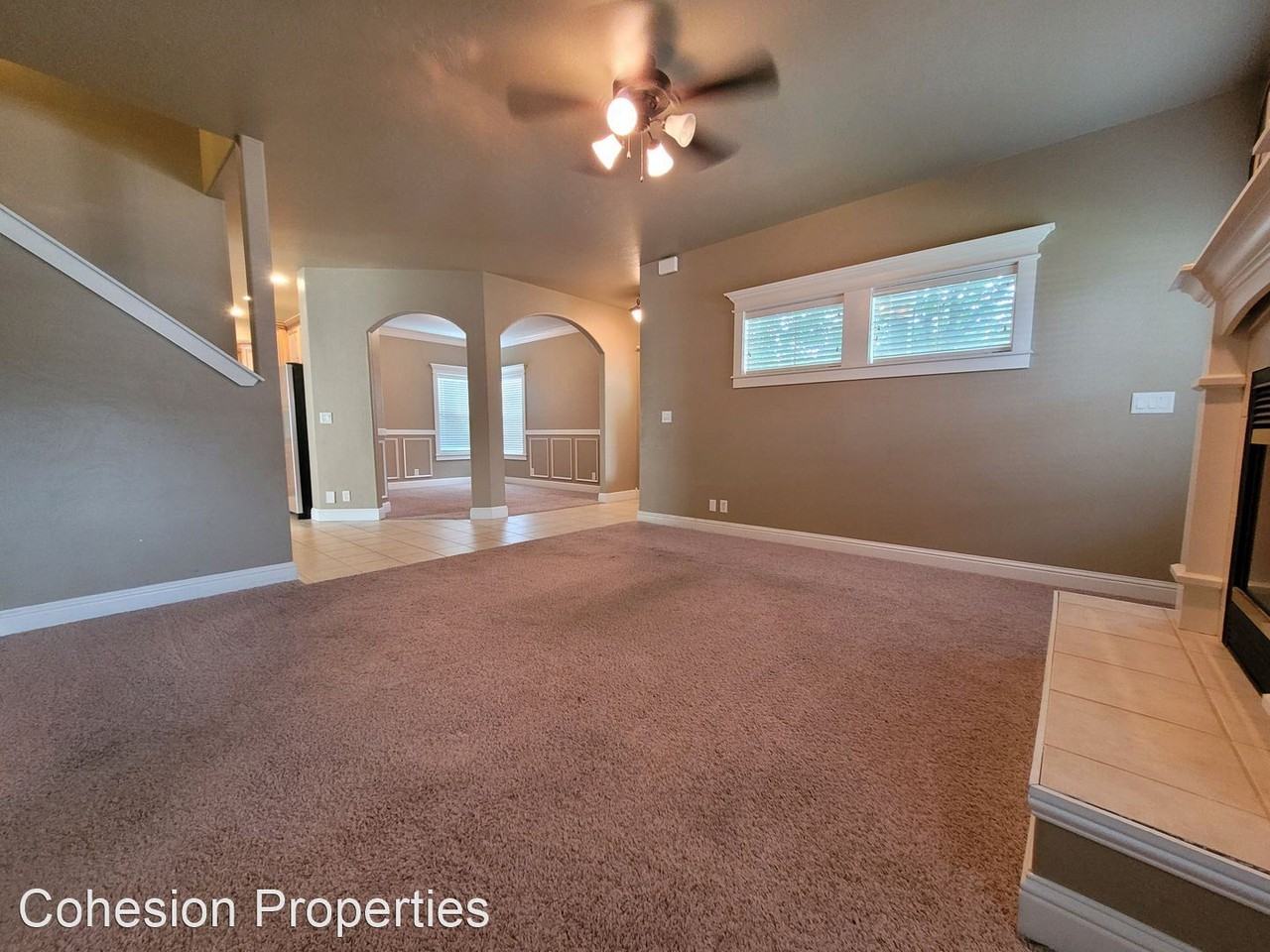 1715 E Sagemoor Dr - Photo 2 of 31