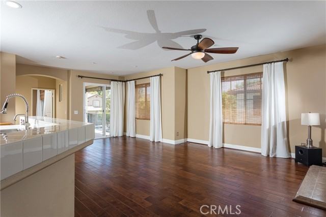 311 Trailblazer - Photo 2 of 18