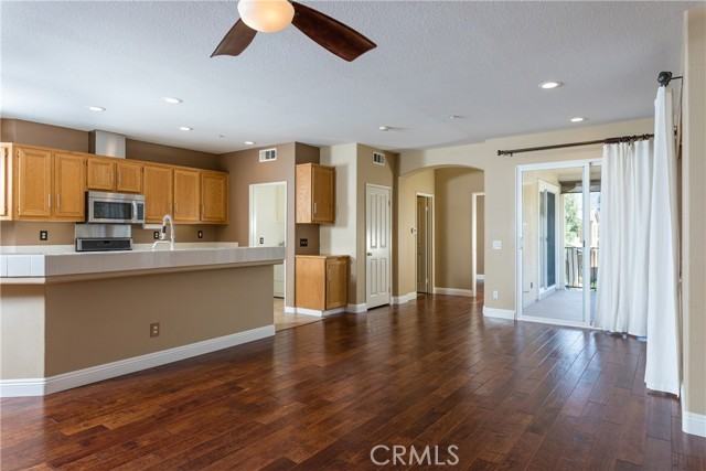 311 Trailblazer - Photo 3 of 18