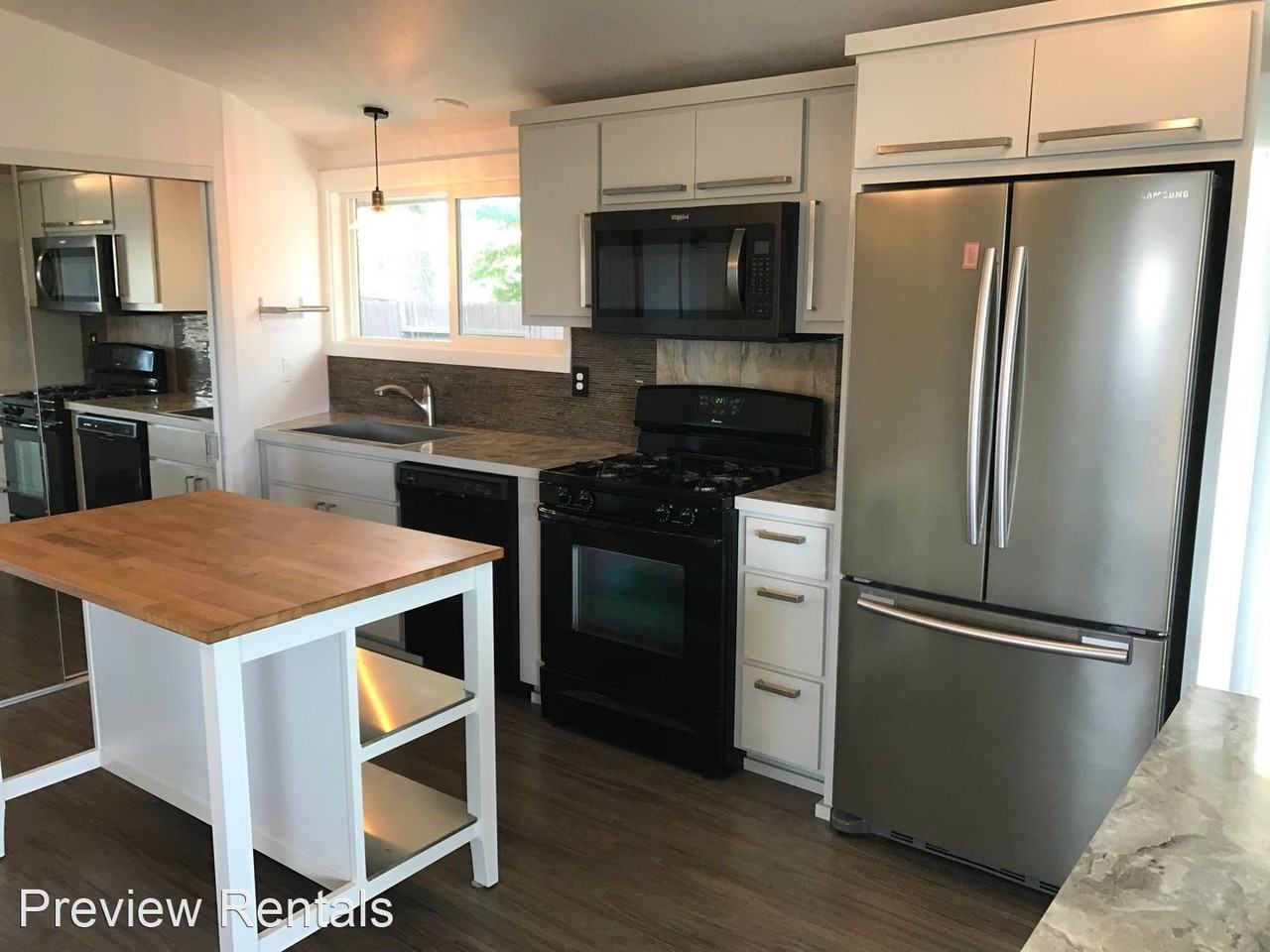 1208 34th St - Photo 2 of 23